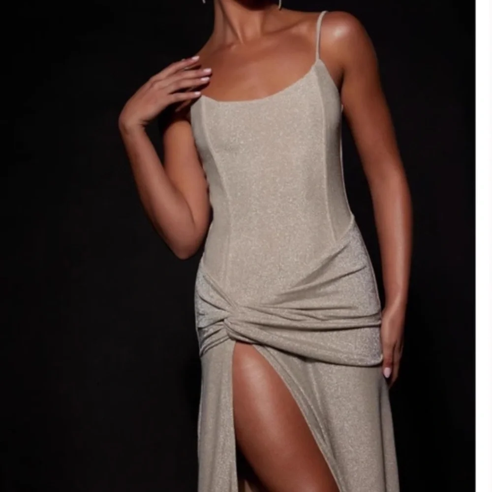 NWOT Meshki Celene Shimmer Corset Twisted Maxi Dress - Champagne - Picture 4 of 5